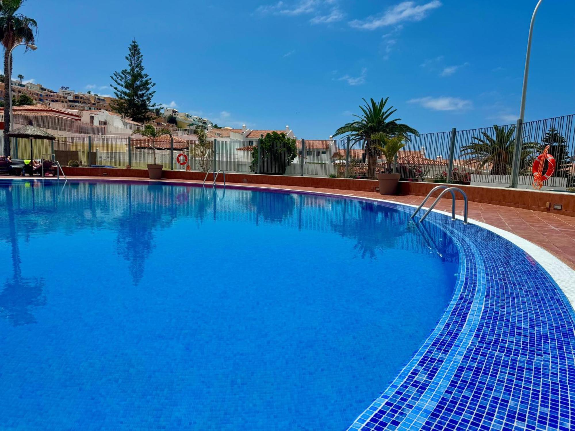 Stunning With Pool Tenerife Apartment *