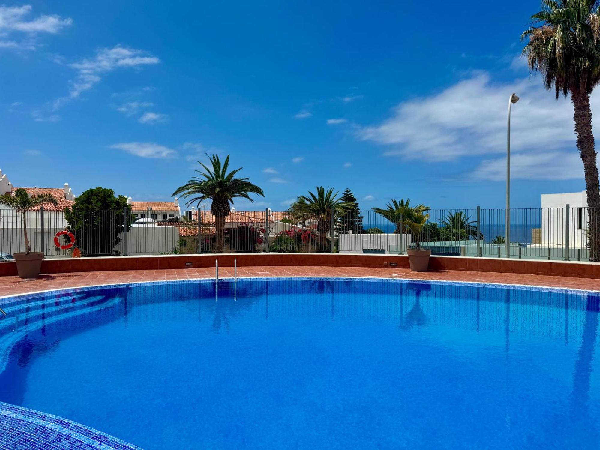 Stunning With Pool Tenerife Costa Adeje (Tenerife)