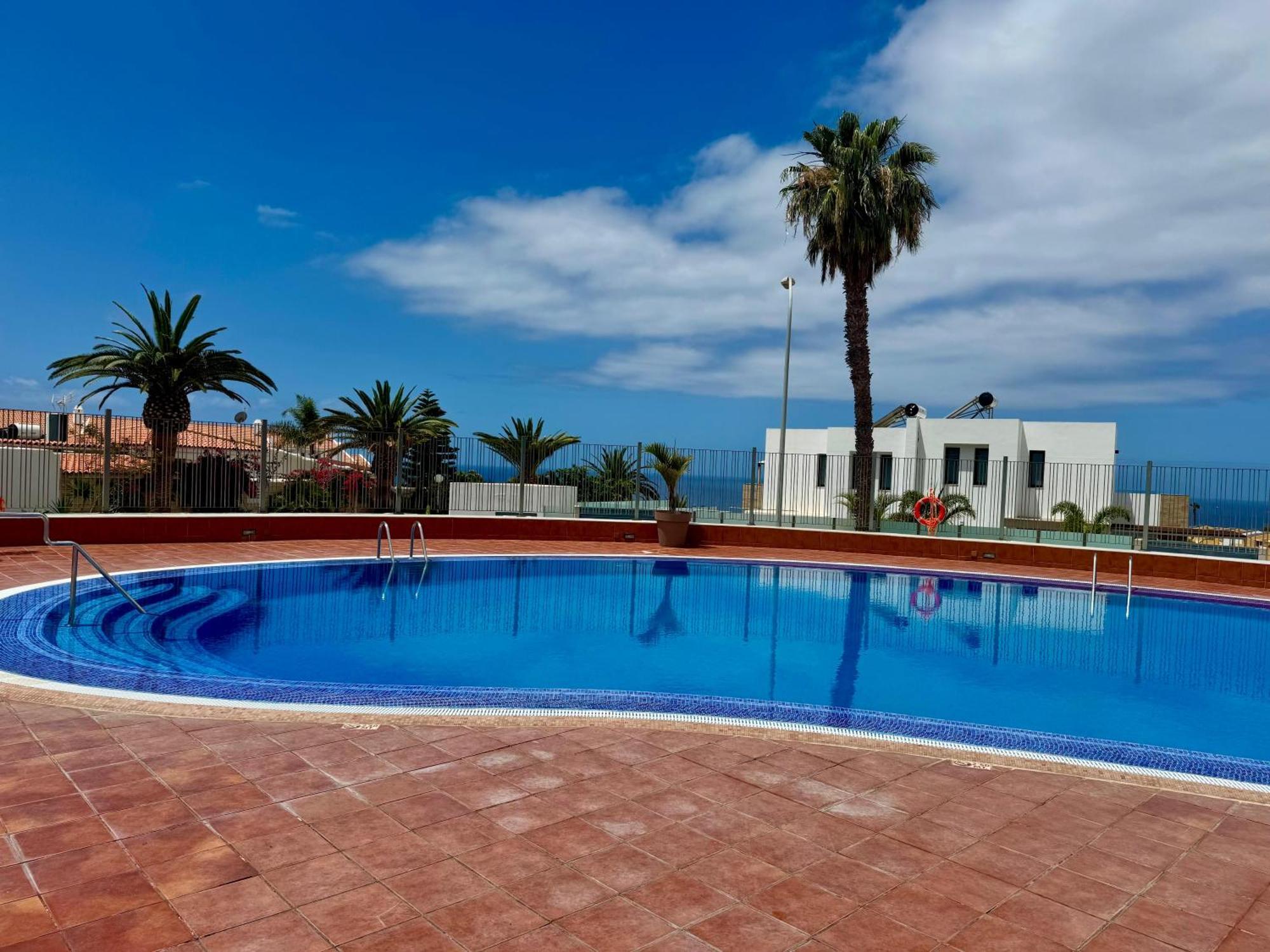 Stunning With Pool Tenerife Apartment