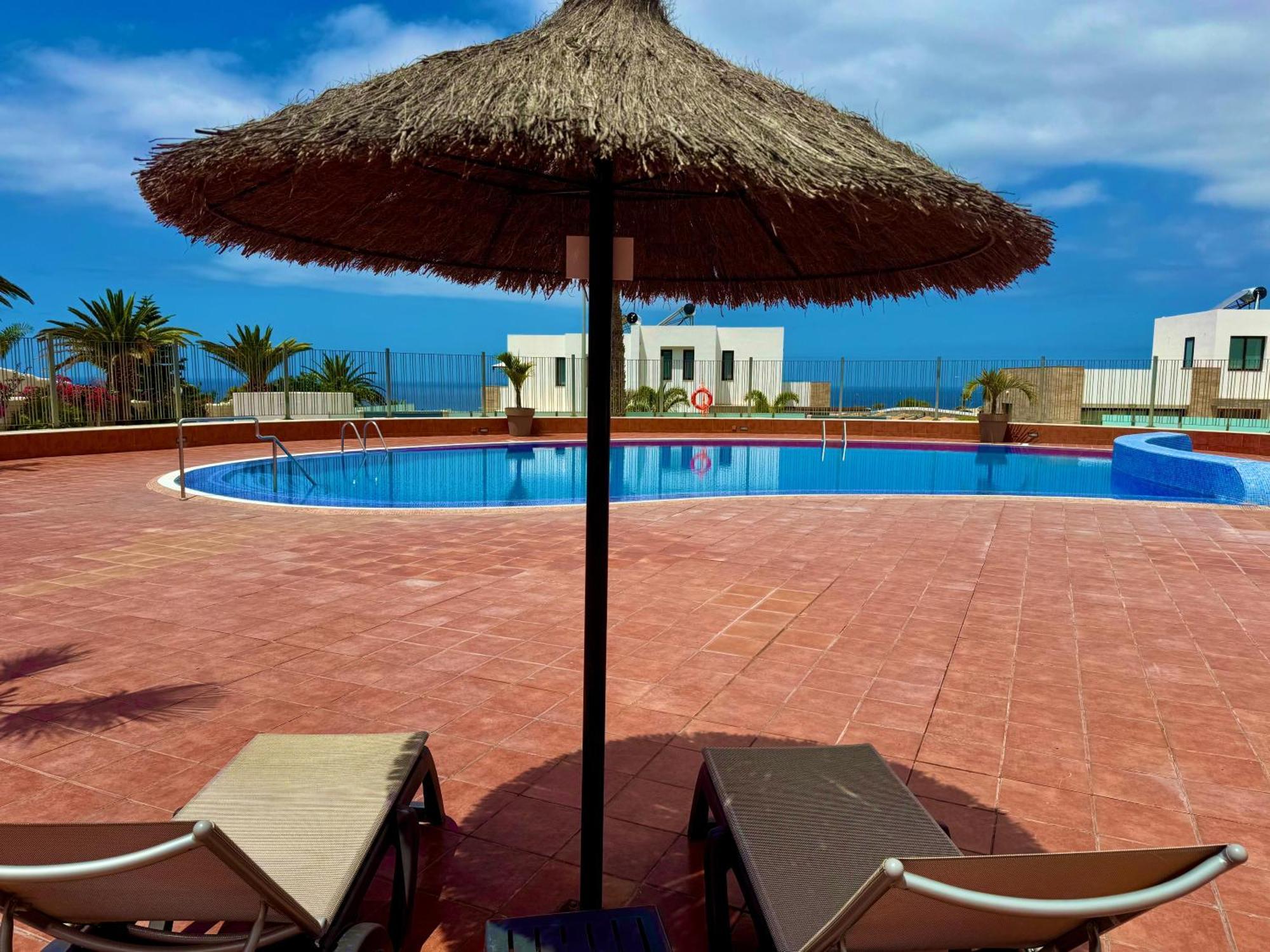 Stunning With Pool Tenerife