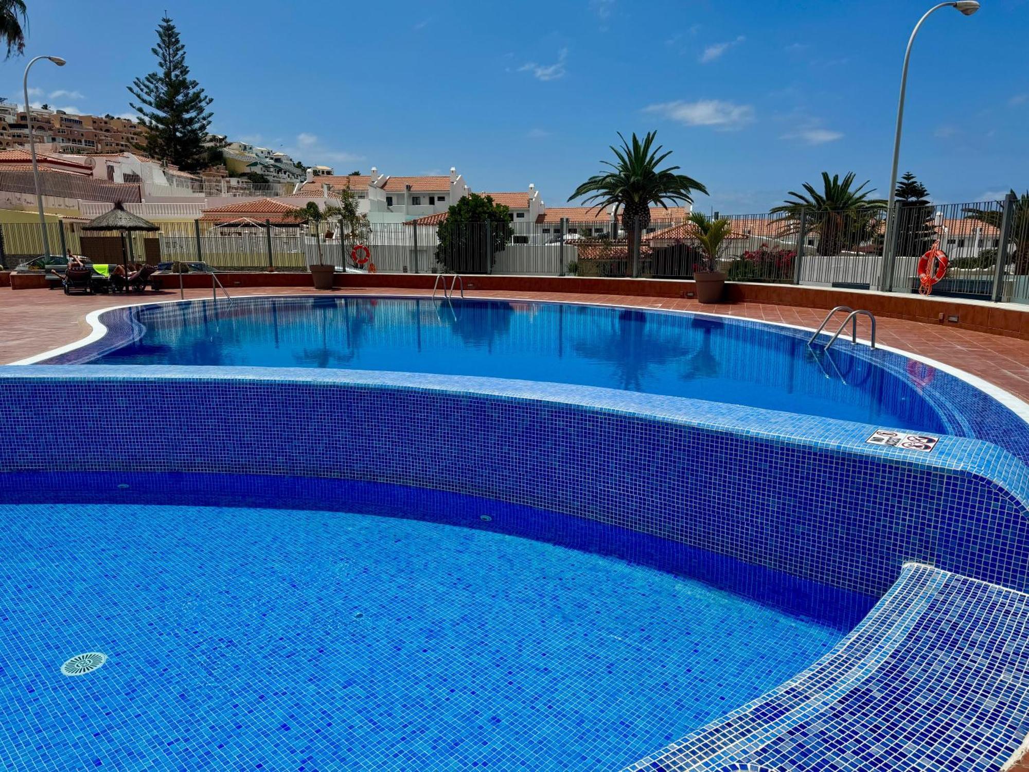 Stunning With Pool Tenerife Apartment